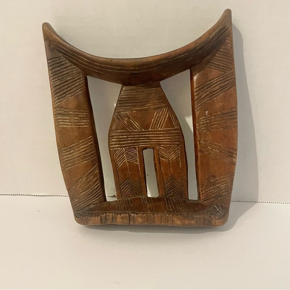 Vintage Utopia, South African Carved Wooden Headrest Neck Rest Pillow - Picture 2 of 9